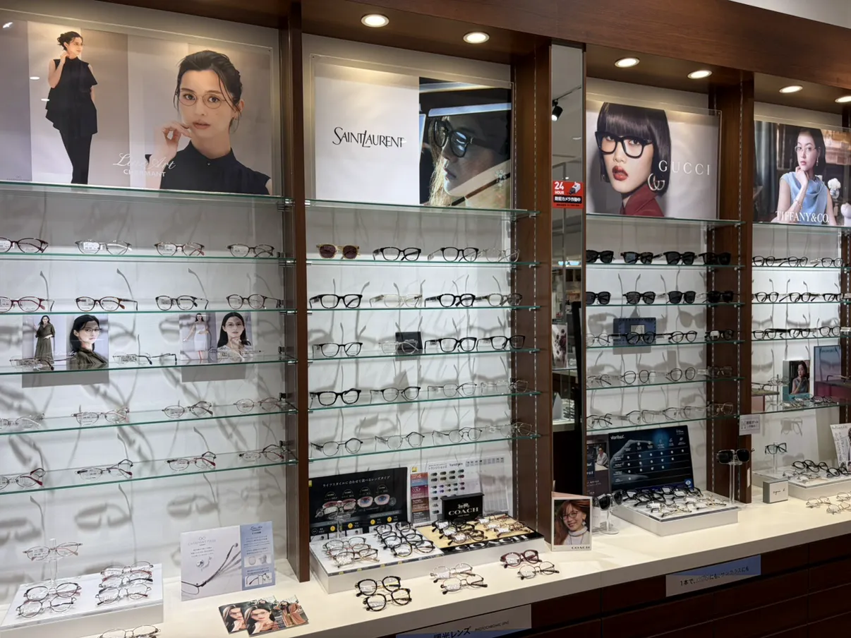 LINEART取扱店　鯖江製の大変掛け心地の良いフレームで頑丈な作りになっているので長くご愛用いただけるフレームです。