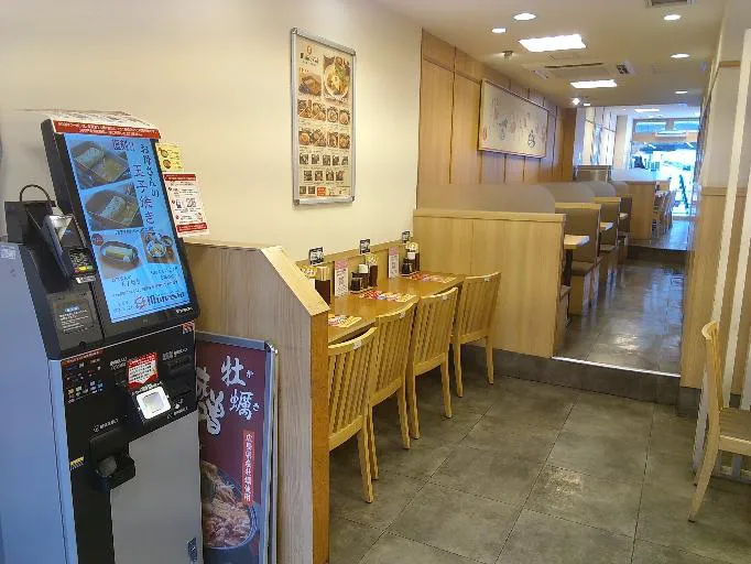 券売機・カウンター