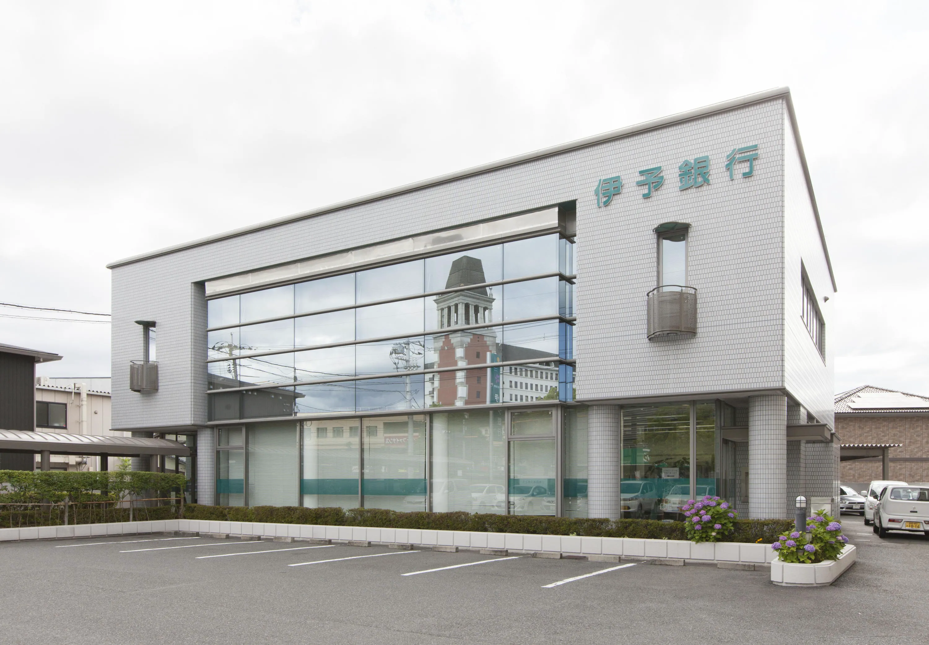 伊予銀行倉敷支店